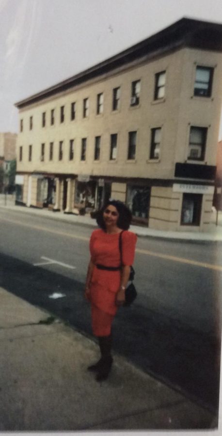 Wendie Garber in front of her Flat Iron Gallery in 1996. 