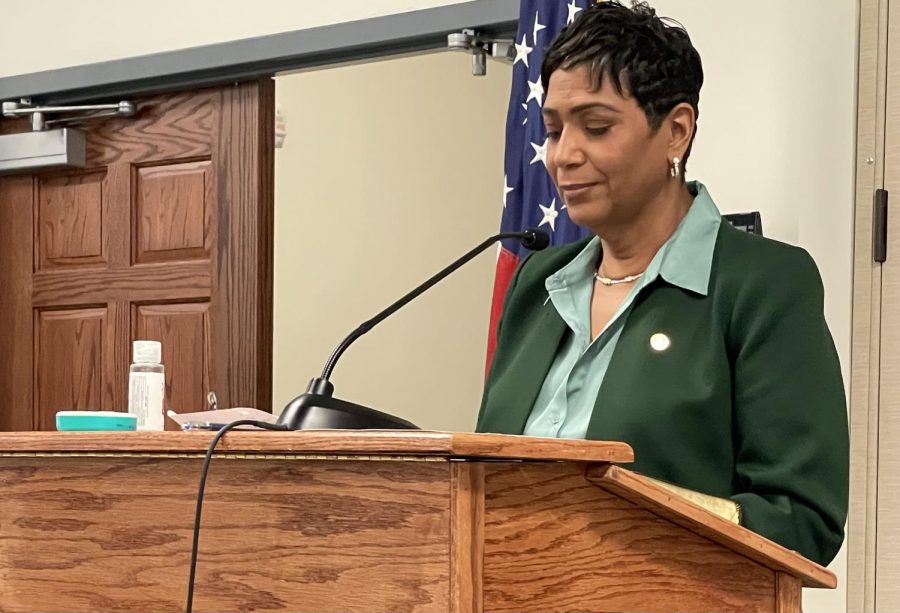 McKenzie sworn in as city’s first black female mayor 