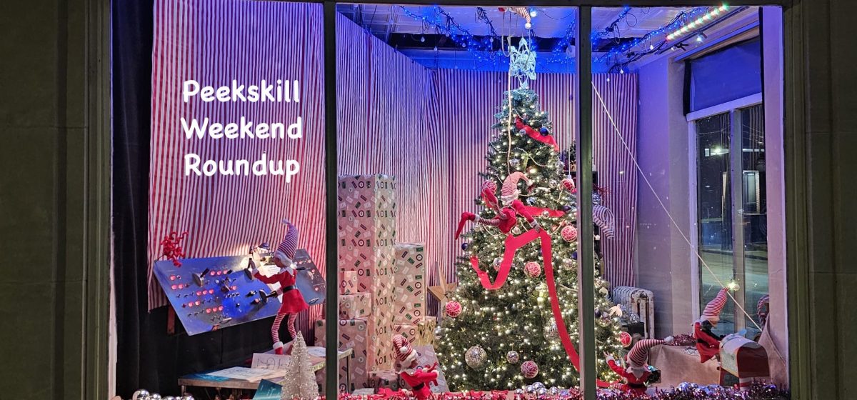 The+Peekskill+Evening+Star+Christmas+Tree+on+Main+Street+in+Peekskill.+The+tree+display+has+over+2%2C400+lights.