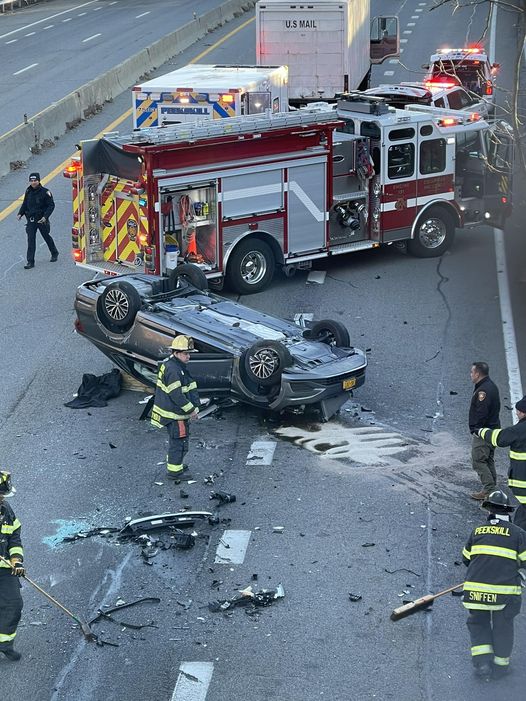 Rollover+on+Route+9+southbound+lane+Dec.+13.+%28Photo+by+Dave+Kempter+from+Kempters+Fire+Wire.%29