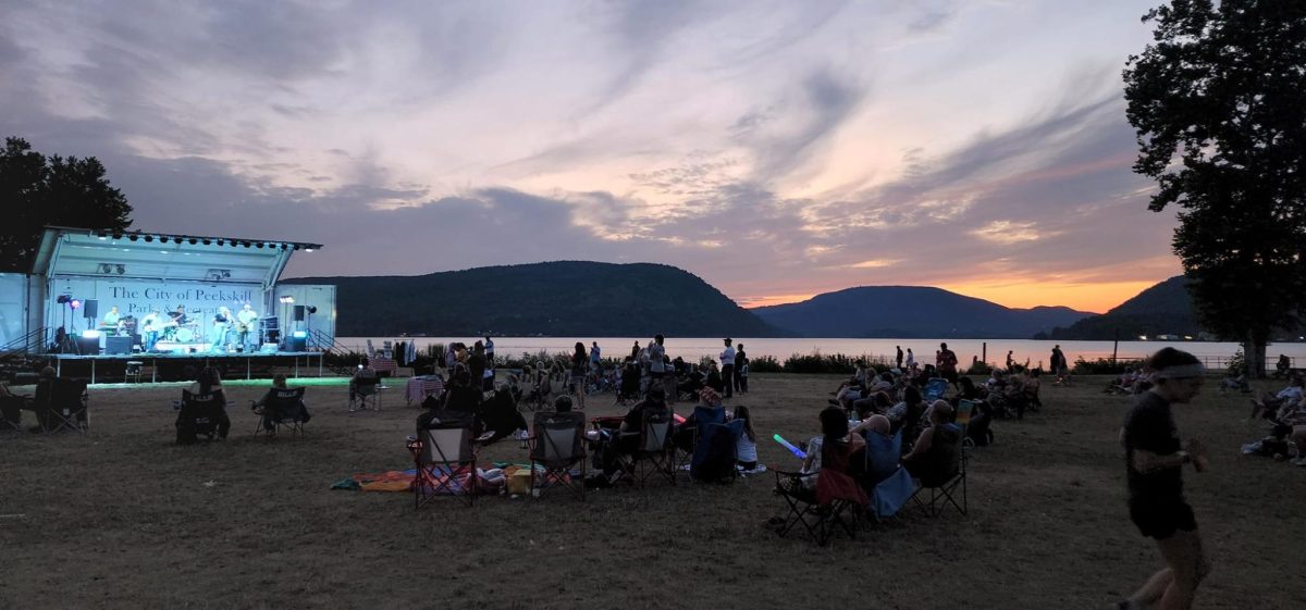 Hillbilly Parade performing at the 2022 Peeksill Riverfront Series Concert
Photo Credit: Dave Mueller