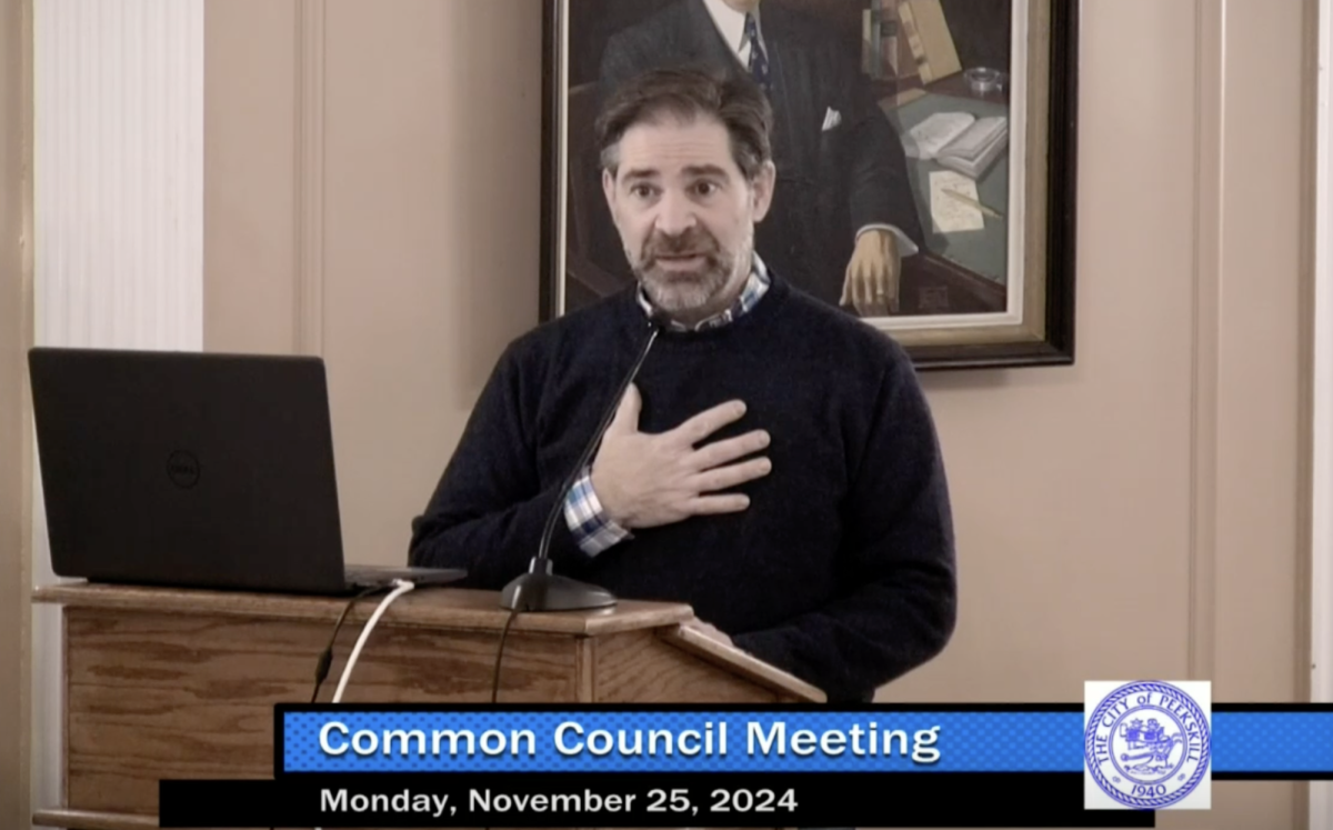 Sepp Spenlinhauer, co-founder and co-owner of Vivid RGB Lighting and a member of the wayfinding signage committee at Monday’s Common Council meeting on Nov. 25. 