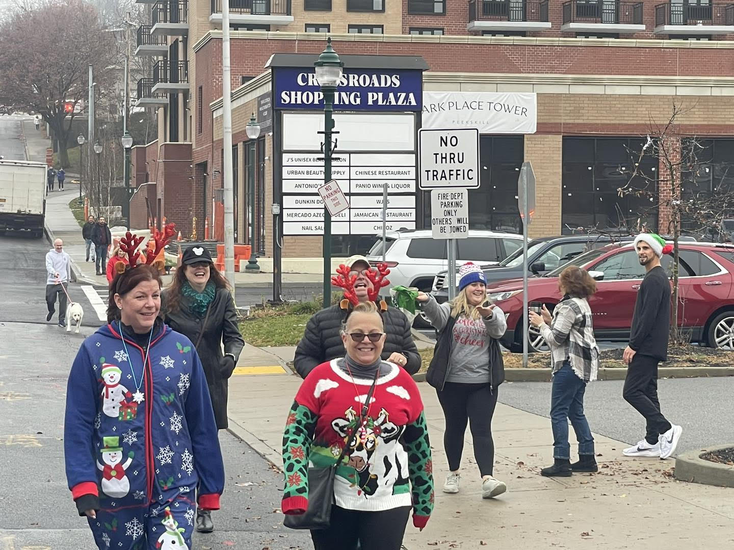 4th annual Reindeer Run shines bright light for those in need