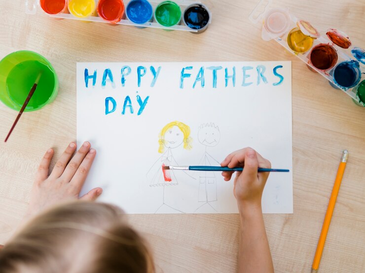 Children of all ages will let their imagination run free as they design heartfelt cards for dad. 