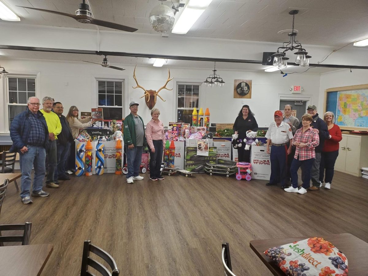 Peekskill Elks Lodge #744 regularly organizes community events such as free meals, brunches for veterans, and family recreational activities. (Peekskill Elks Lodge #744)
