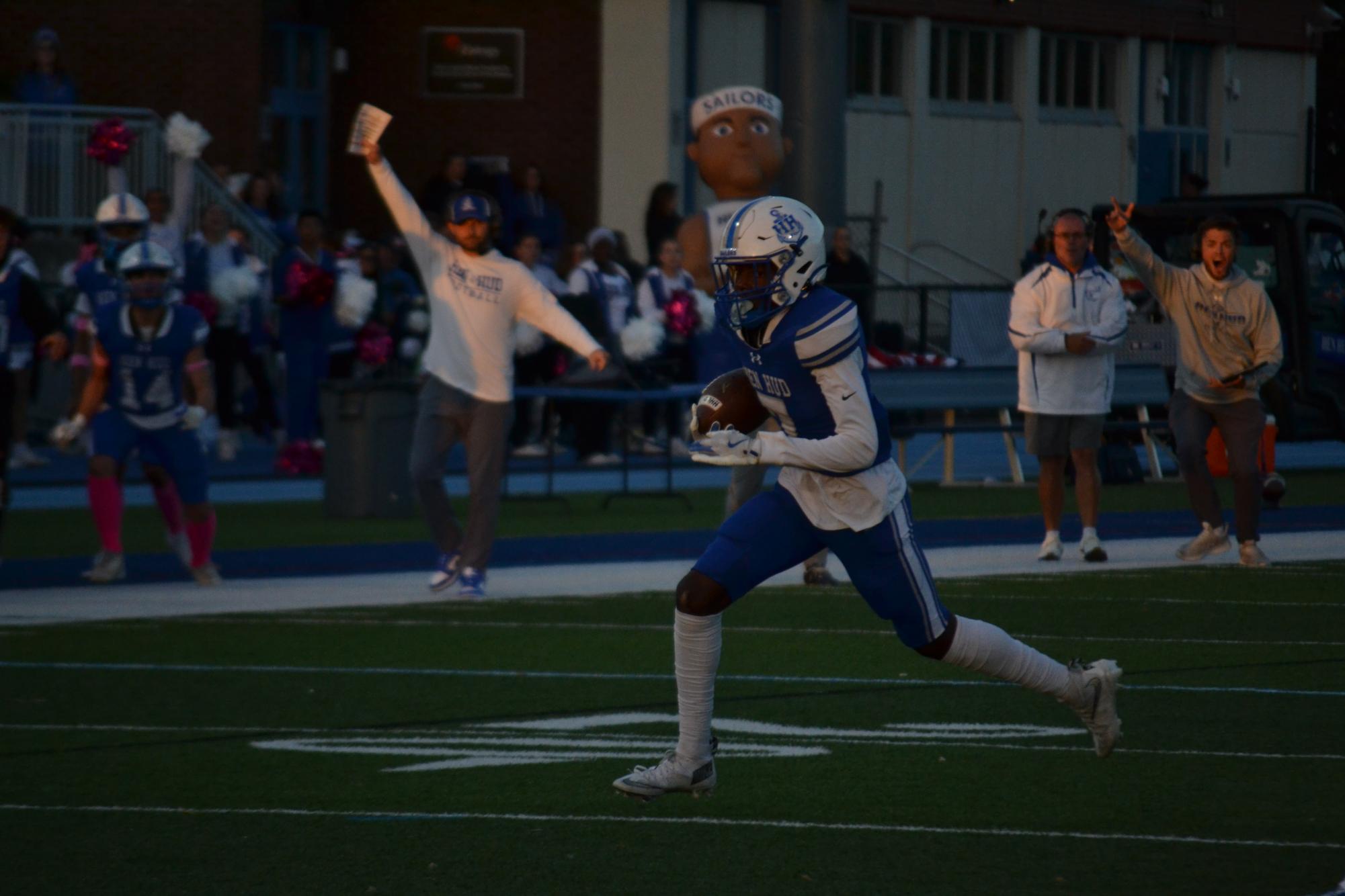 Covering October 10-16, 2025 > Football, Girls Soccer, Boys Soccer, Field Hockey, Girls Volleyball, Girl Tennis, Cross Country, Girls Swimming, Fall Cheer