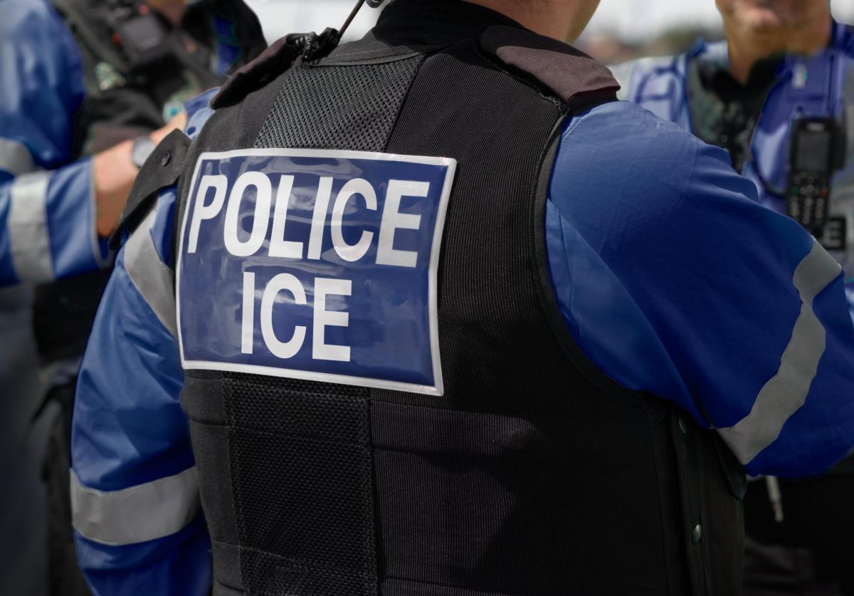 A proposed resolution seeks to prohibit city employees and police from cooperating with federal immigration enforcement. (Adobe Stock)