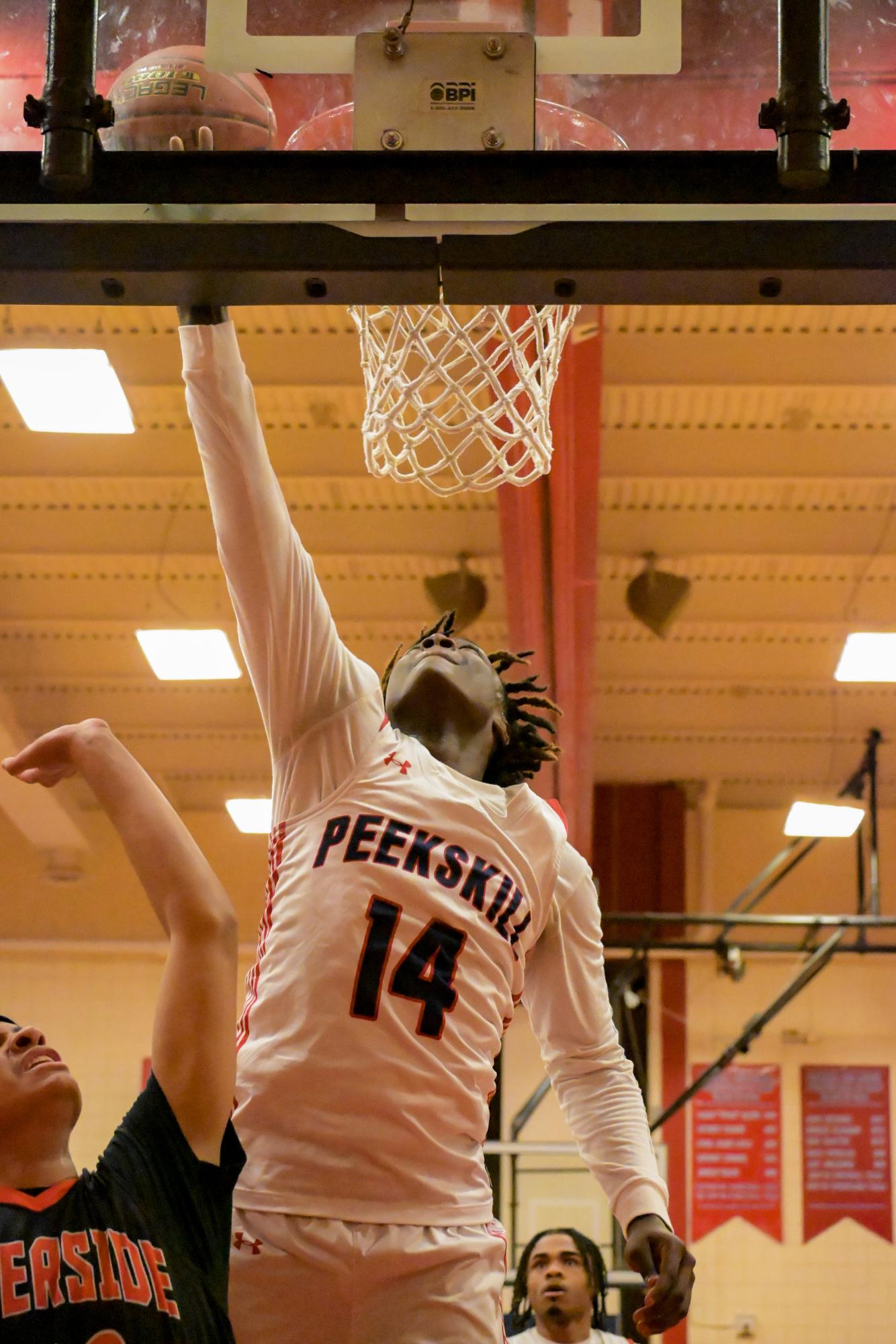 Smythe leads Peekskill with 27 points as team advances to face No. 3 Clarkstown North on Saturday