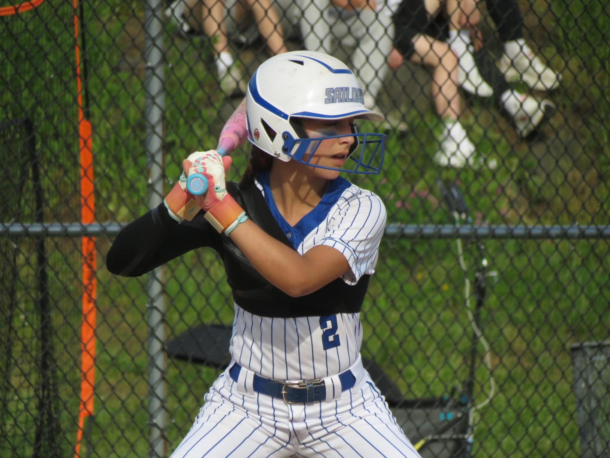 Sailors finish 18-4 season as league champions, while senior Emma Barbelet earns All-Section Pitcher of the Year honors