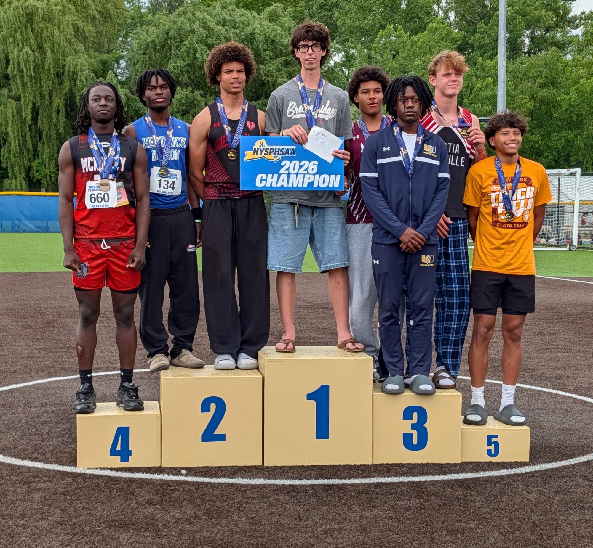 McManus sets school record as Hen Hud athletes shine at states