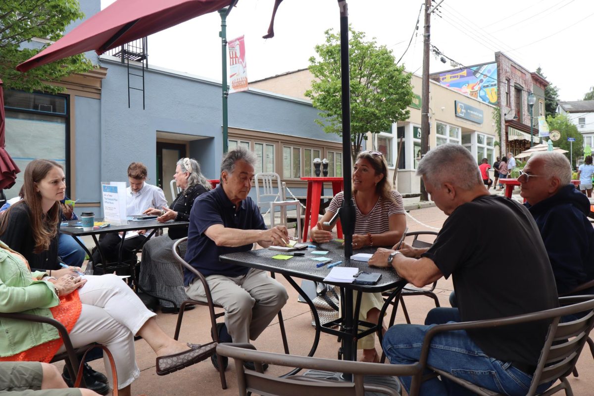 An office hours event was hosted at Esther Street Plaza from 1 p.m. to 3 p.m. on Tuesday, July 7.