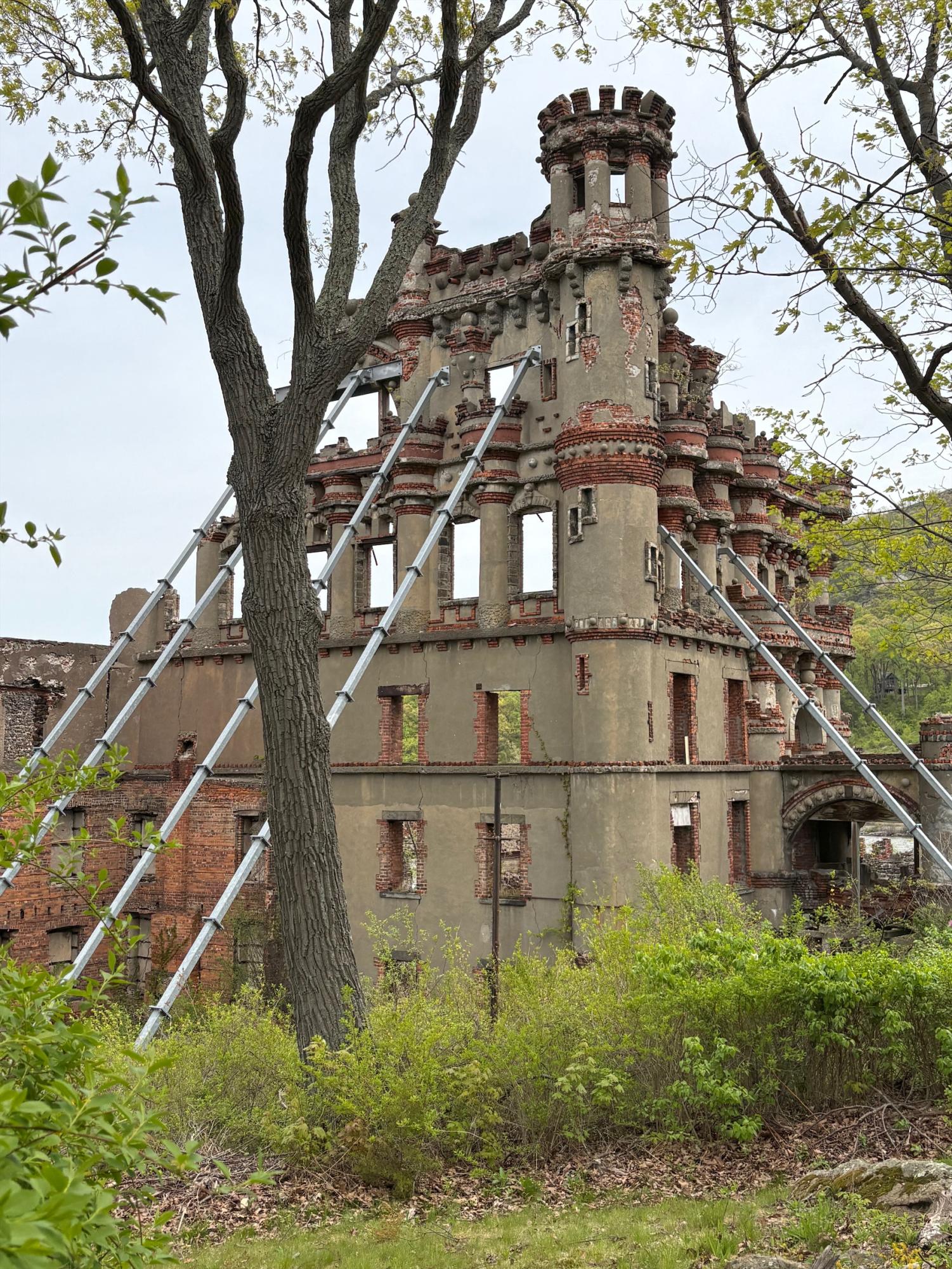 Neil Caplan’s ongoing transformation of Bannerman Castle and surroundings makes for a tour de force

